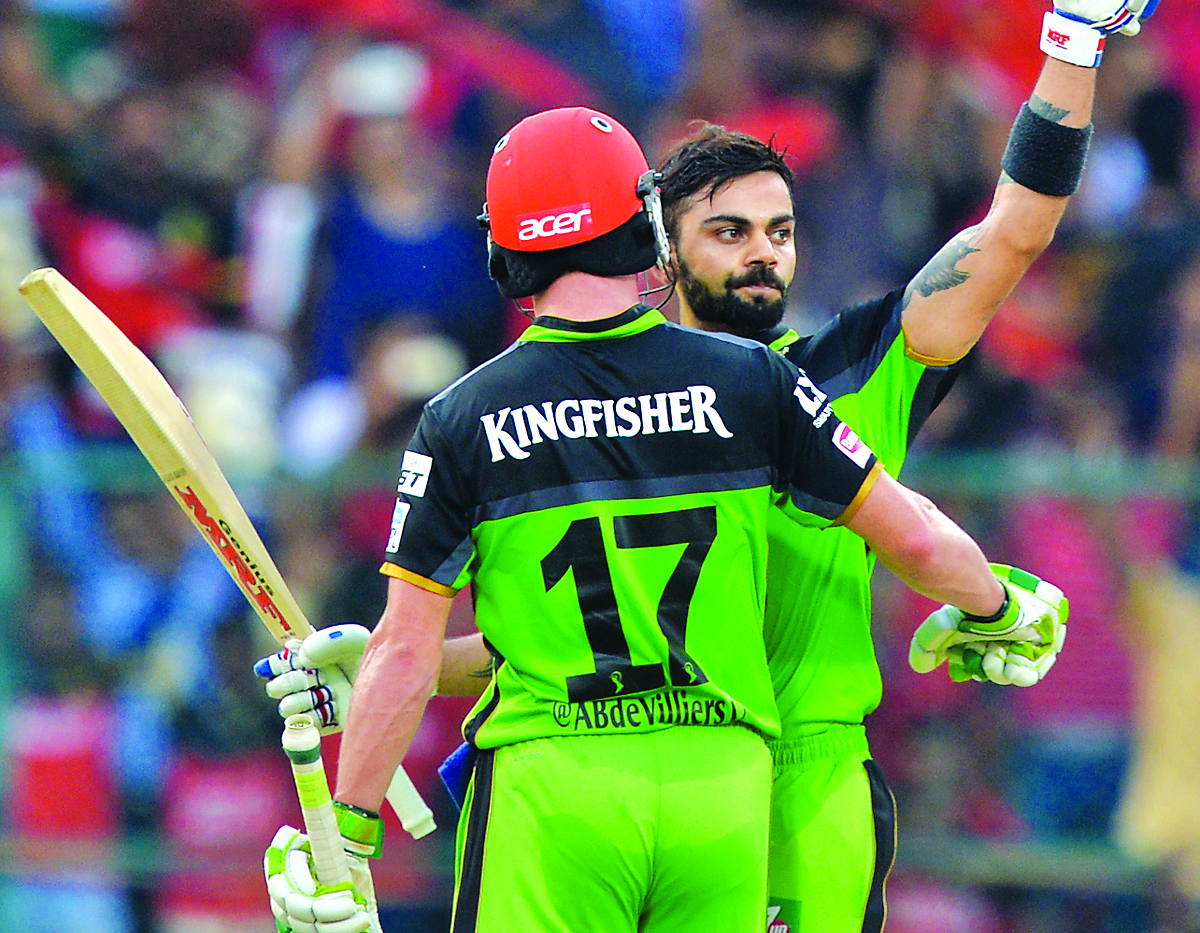 കോഹ്ലിക്കും ഡിവില്ലിയേഴ്സിനും സെഞ്ച്വറി, ബാംഗ്ളൂരിന് കൂറ്റന്‍ജയം